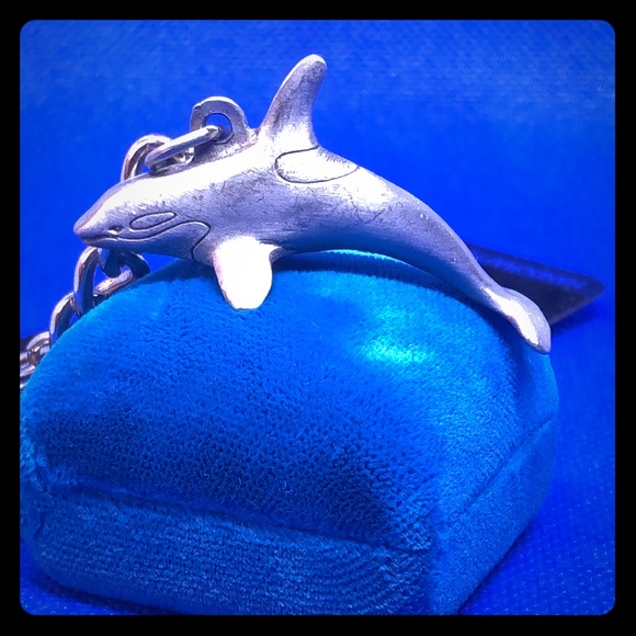 SPARTA PEWTER Whale Keychain - Picture 1 of 6